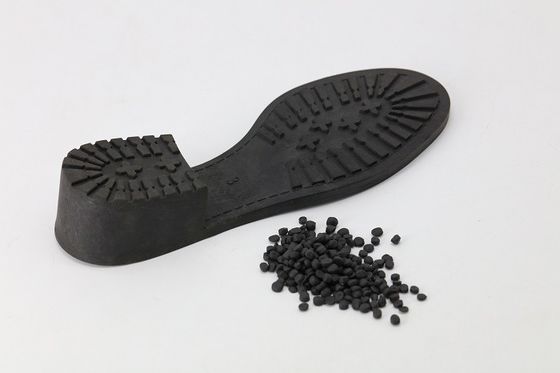 黒いSG3柔らかいポリ塩化ビニールの混合物の靴の唯一の精神自由